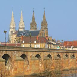 Moulins