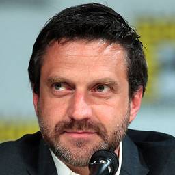 Raúl Esparza