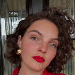 Camren Bicondova