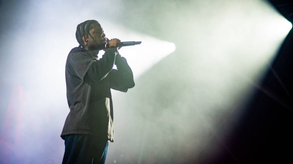 Daniel Caesar’s 'Son of Spergy' Album Announcement: Featuring Clairo & More