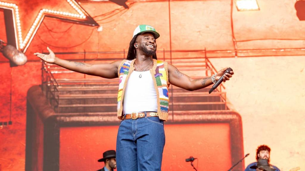 Shaboozey, the "A Bar Song (Tipsy)" hitmaker who collaborated with Beyonce on Cowboy Carter