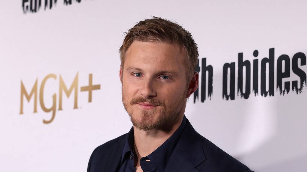 BEVERLY HILLS, CALIFORNIA - NOVEMBER 20: Alexander Ludwig attends MGM+'s "Earth Abides" premiere on November 20, 2024 in Beverly Hills, California. Anna Webber