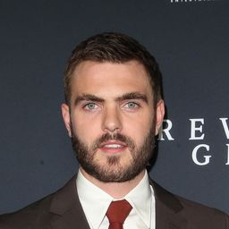 West Hollywood, Ca. 16th Jan, 2018. Alex Roe at the premiere of Forever My Girl at The London Hotel in West Hollywood, California on January 16, 2018. Credit: Faye Sadou/Media Punch/Alamy Live News